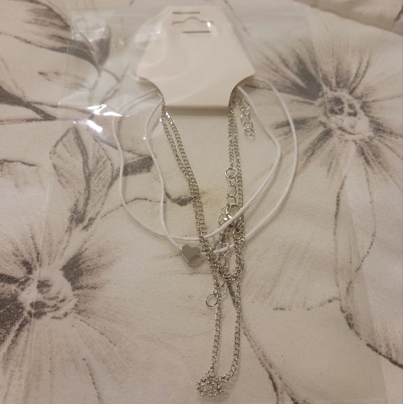 Brand New Layered Heart Ankle Bracelet - Picture 4 of 4